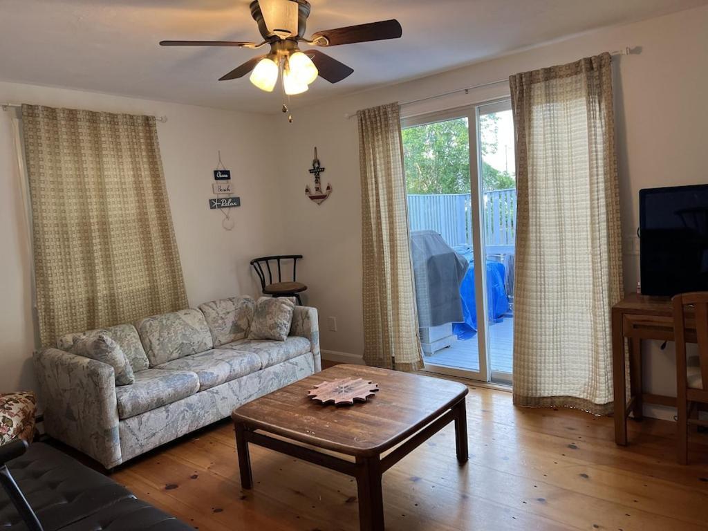 A Cozy Cape House Steps To Restaurants & Beaches ~1.4 Miles Down Scenic Roads Yarmouth Exterior photo